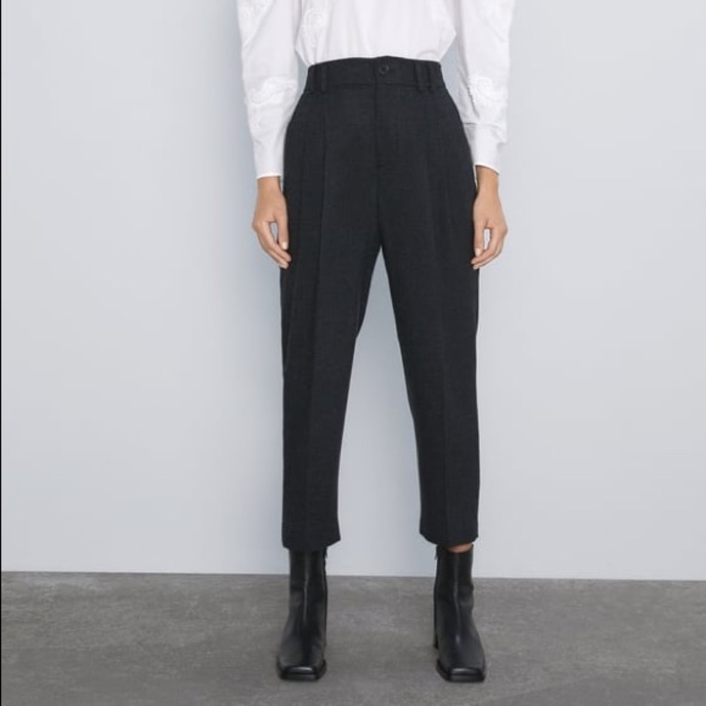 NEW! Zara PANTS WITH DARTS color in Gray marl